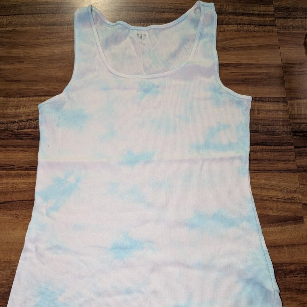 Gap Tank tie dye blue